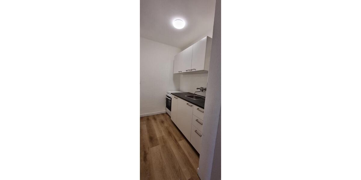 Etagenwohnung Stuttgart Stuttgart-Süd - 1 Zimmer, 28 m&sup2;, 810&euro; | Angebot:24749131