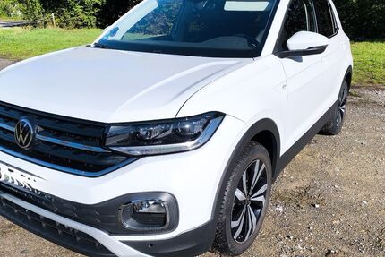 VW T-Cross 54.400 km 21.200 &euro; Böblingen 71032