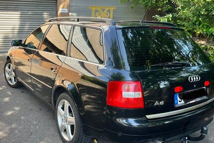 Audi A6 243.000 km 1.490 &euro; Stuttgart 70372