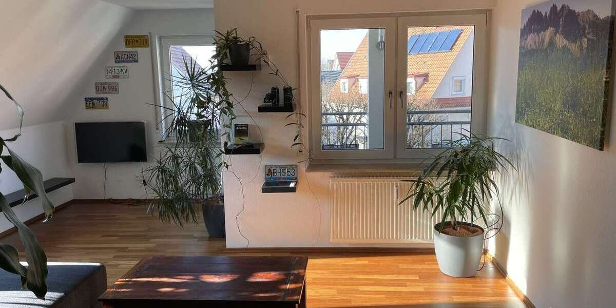 Etagenwohnung Herrenberg Kayh - 3 Zimmer, 78 m&sup2;, 1.090&euro; | Angebot:25774449