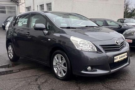 Toyota Verso 120.205 km 9.650 &euro; Pforzheim 75179