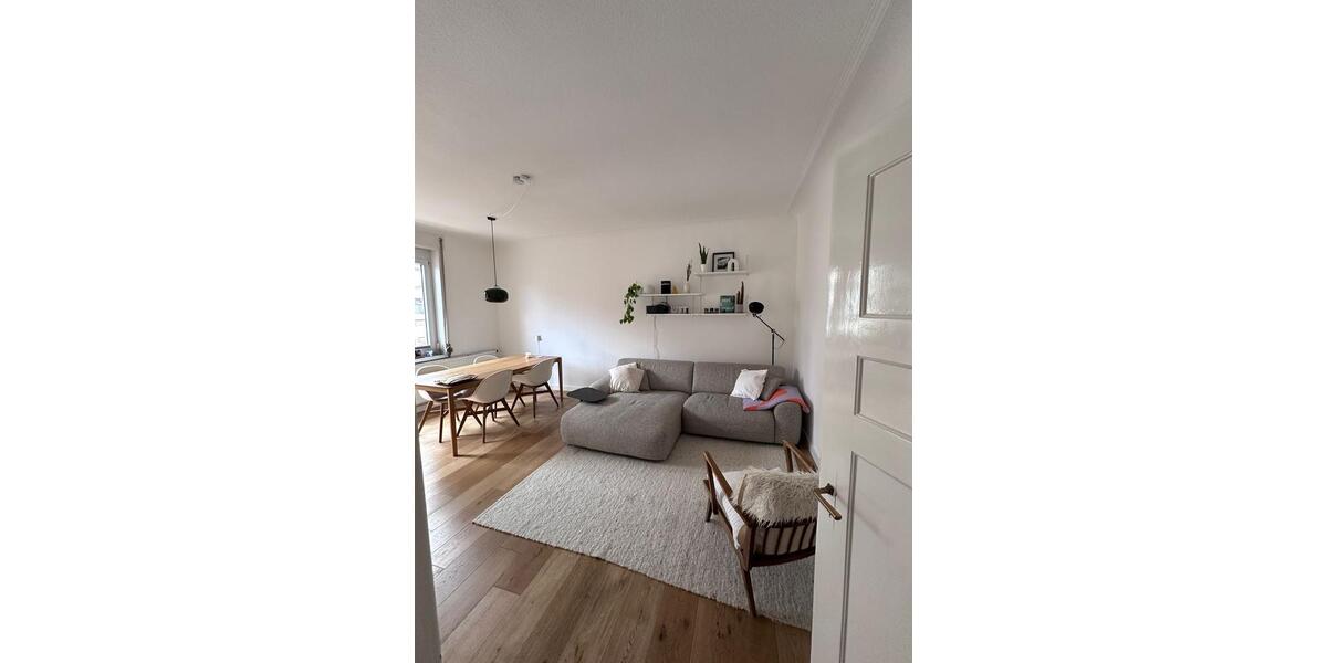Etagenwohnung Stuttgart Lehen - 3 Zimmer, 100 m&sup2;, 1.900&euro; | Angebot:26597544