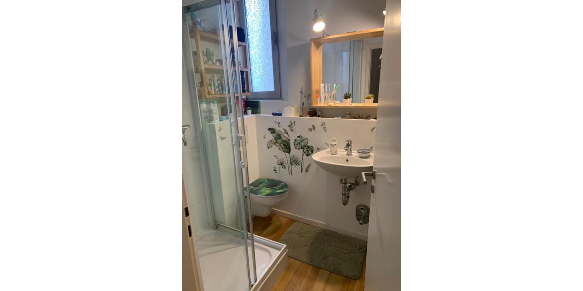 Schöne 3 Zimmer Wohnung zentral in Ehrenfeld mit Terrasse zimmer