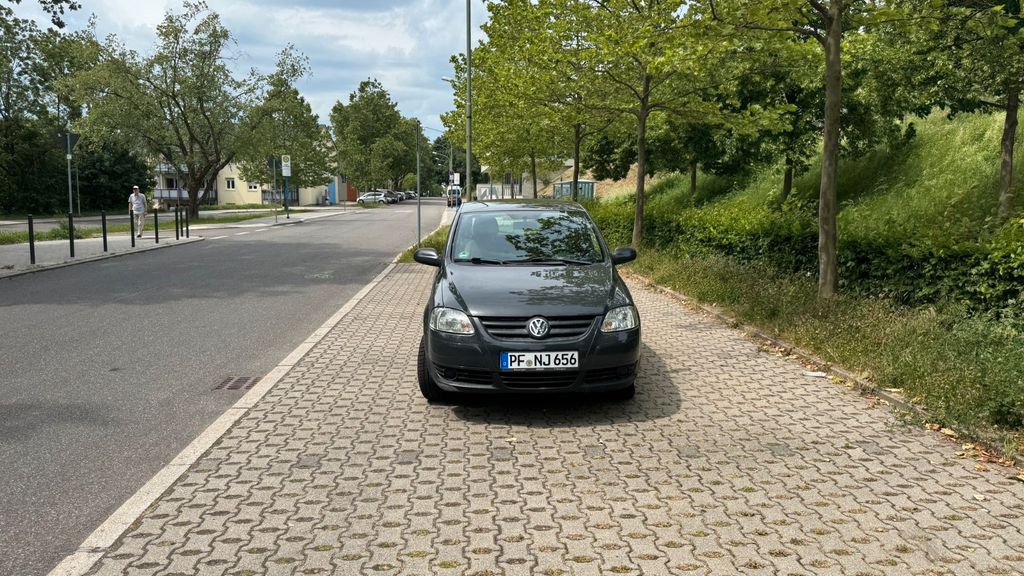VW Fox 192.000 km 2.200 &euro; Pforzheim 75177