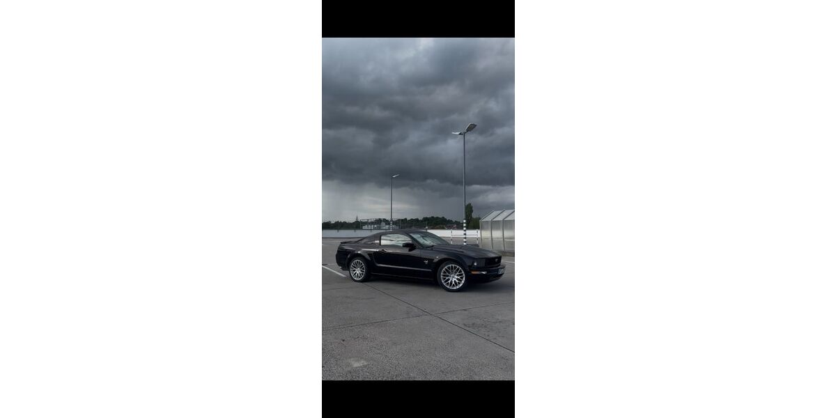 Ford Mustang 145.000 km 9.500 &euro; Reutlingen 72766
