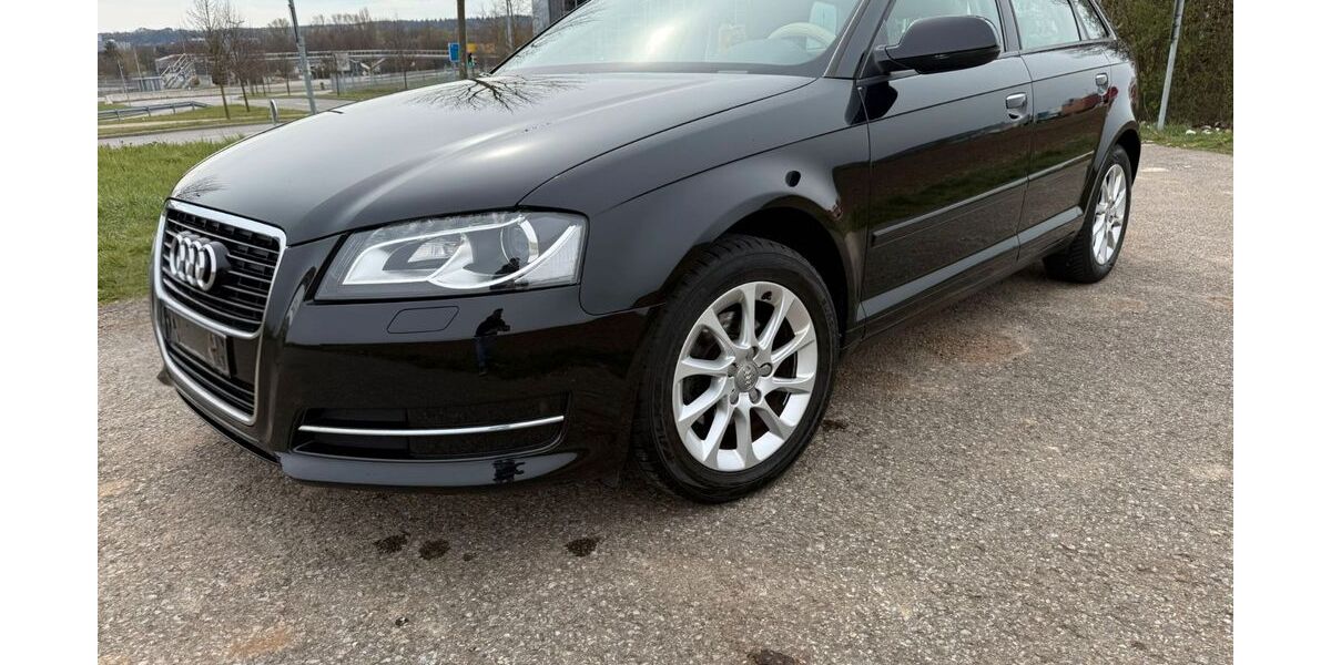 Audi A3 129.000 km 8.500 &euro; Böblingen 71032