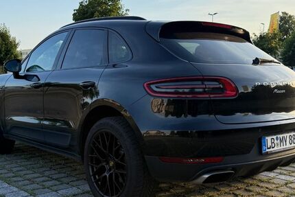 Porsche Macan 144.570 km 29.500 &euro; Bietigheim-Bissingen 74321