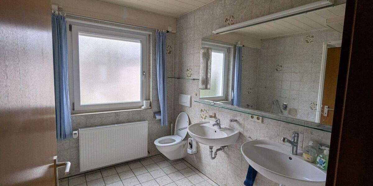 Einfamilienhaus Gültlingen (Wildberg) Gültlingen - 5 Zimmer, 180 m&sup2;, 569.000&euro; | Angebot:25654294