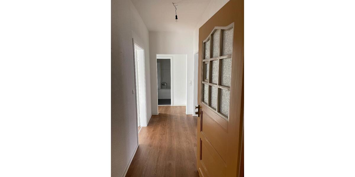 Etagenwohnung Esslingen am Neckar Oberesslingen - 3 Zimmer, 66 m&sup2;, 718&euro; | Angebot:26383053