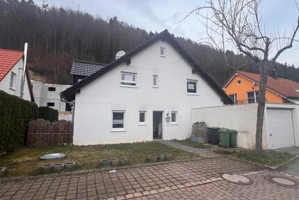 Wohnung Nagold - 3 Zimmer, 90 m&sup2;, 1.250&euro; | Angebot:26483172