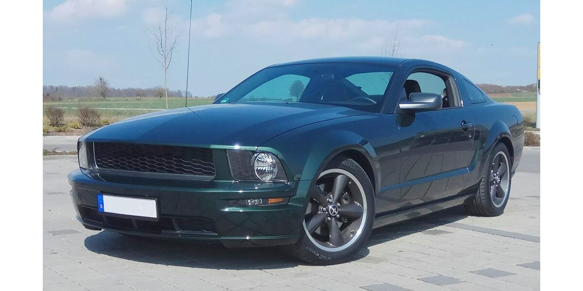 Ford Mustang 37.000 km 38.000 &euro; Sindelfingen 71069