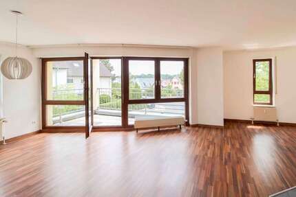Wohnung Ludwigsburg Hoheneck - 2.5 Zimmer, 63 m&sup2;, 219.000&euro; | Angebot:27443660