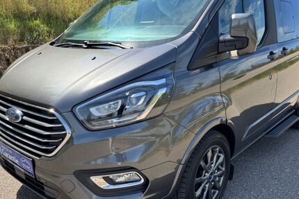 Ford Tourneo Custom 80.000 km 32.900 € Leonberg 71229