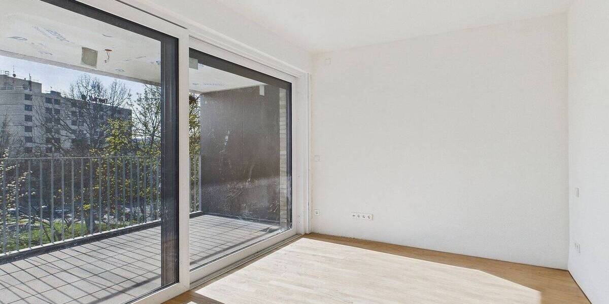 Etagenwohnung Sindelfingen Ost - 2 Zimmer, 71 m&sup2;, 1.330&euro; | Angebot:24029473
