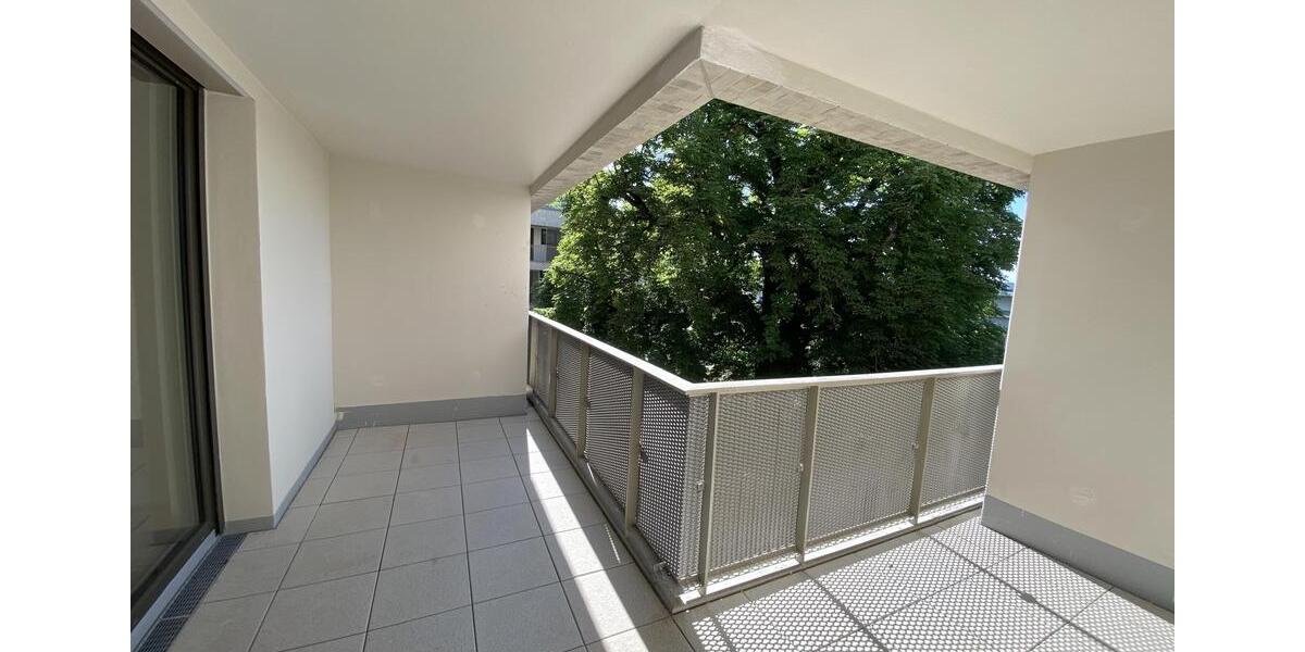 Etagenwohnung Leonberg - 4 Zimmer, 105 m&sup2;, 1.787&euro; | Angebot:23644749