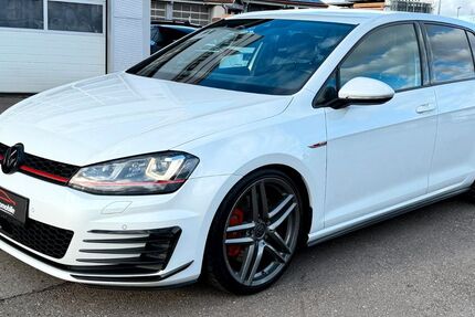 VW Golf 165.000 km 17.900 &euro; Calw 75365