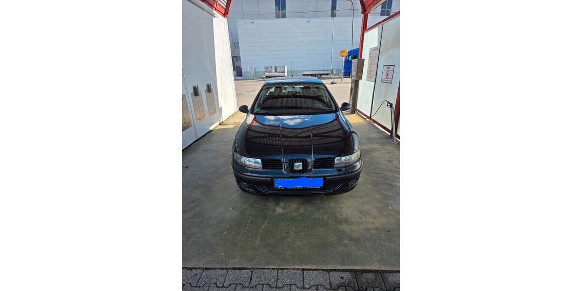 Seat Leon 179.013 km 2.650 &euro; Kornwestheim 70806