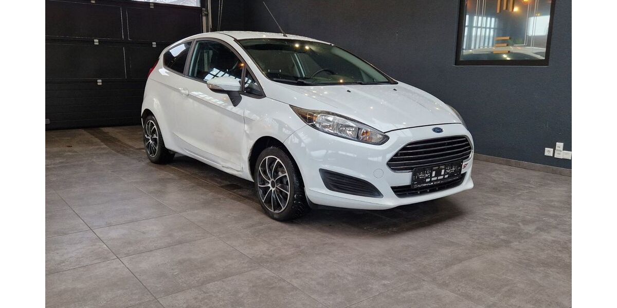 Ford Fiesta 77.640 km 4.999 &euro; Gäufelden 71126