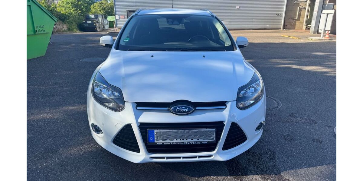 Ford Focus 198.000 km 6.200 &euro; Leonberg 71229