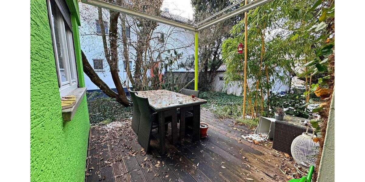 Mehrfamilienhaus, Wohnhaus Stuttgart Degerloch - 7 Zimmer, 159 m&sup2;, 549.000&euro; | Angebot:24728575