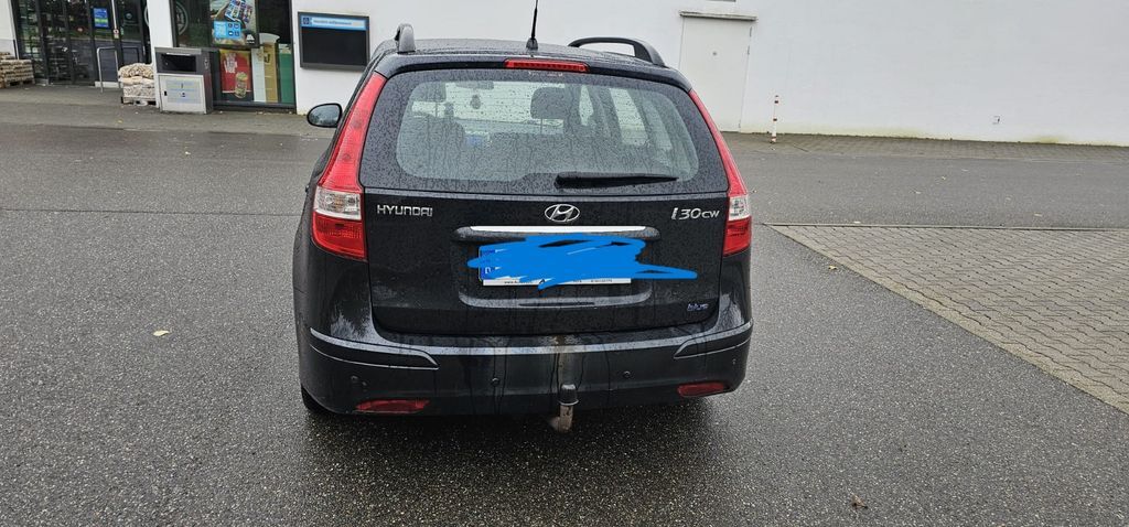 Hyundai i30 190.000 km 2.500 € Tübingen 72070