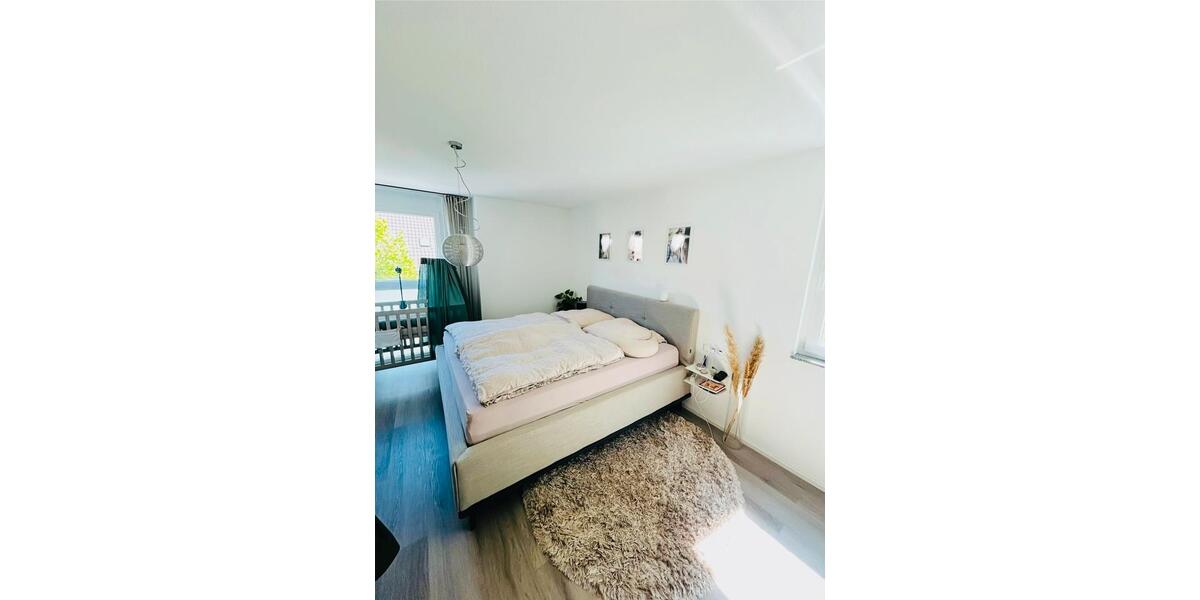 Etagenwohnung Sindelfingen - 3 Zimmer, 92 m&sup2;, 1.480&euro; | Angebot:26395515