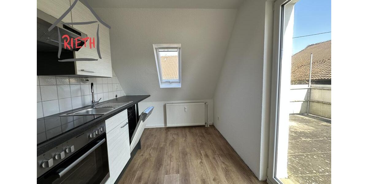 Dachgeschoßwohnung Remseck am Neckar - 3 Zimmer, 60 m&sup2;, 700&euro; | Angebot:25839320