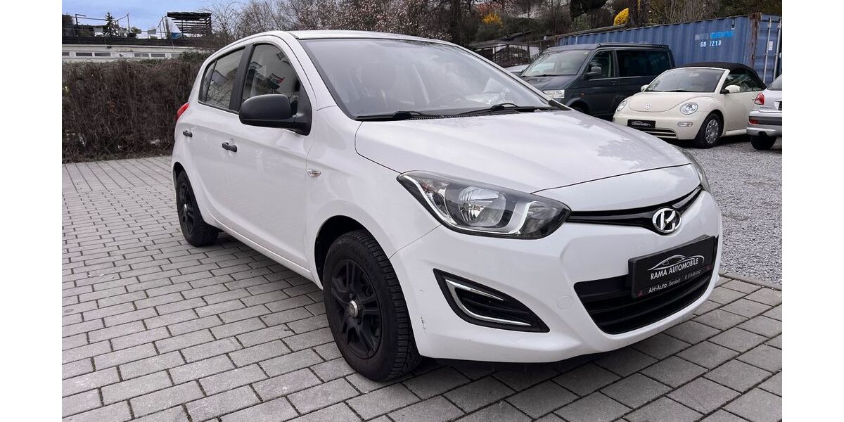 Hyundai i20 95.000 km 4.850 &euro; Ludwigsburg 71642