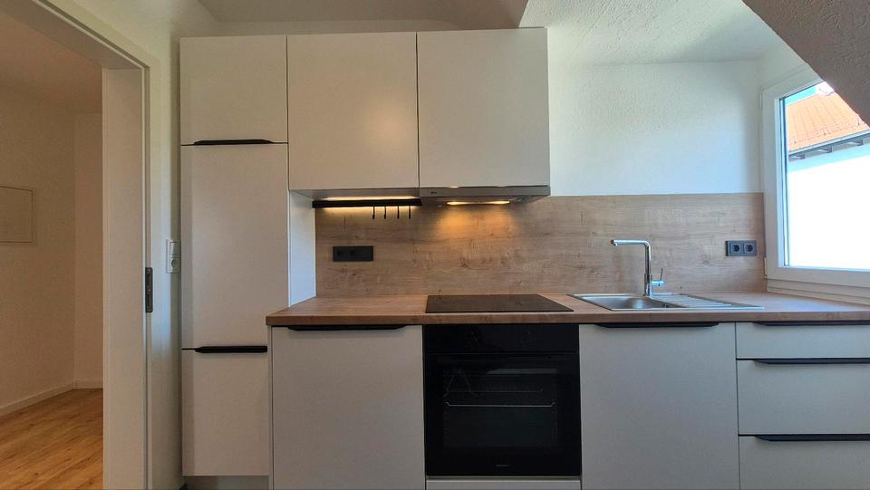 Dachgeschoßwohnung Stuttgart Mühlhausen - 3 Zimmer, 53 m&sup2;, 1.250&euro; | Angebot:25924209