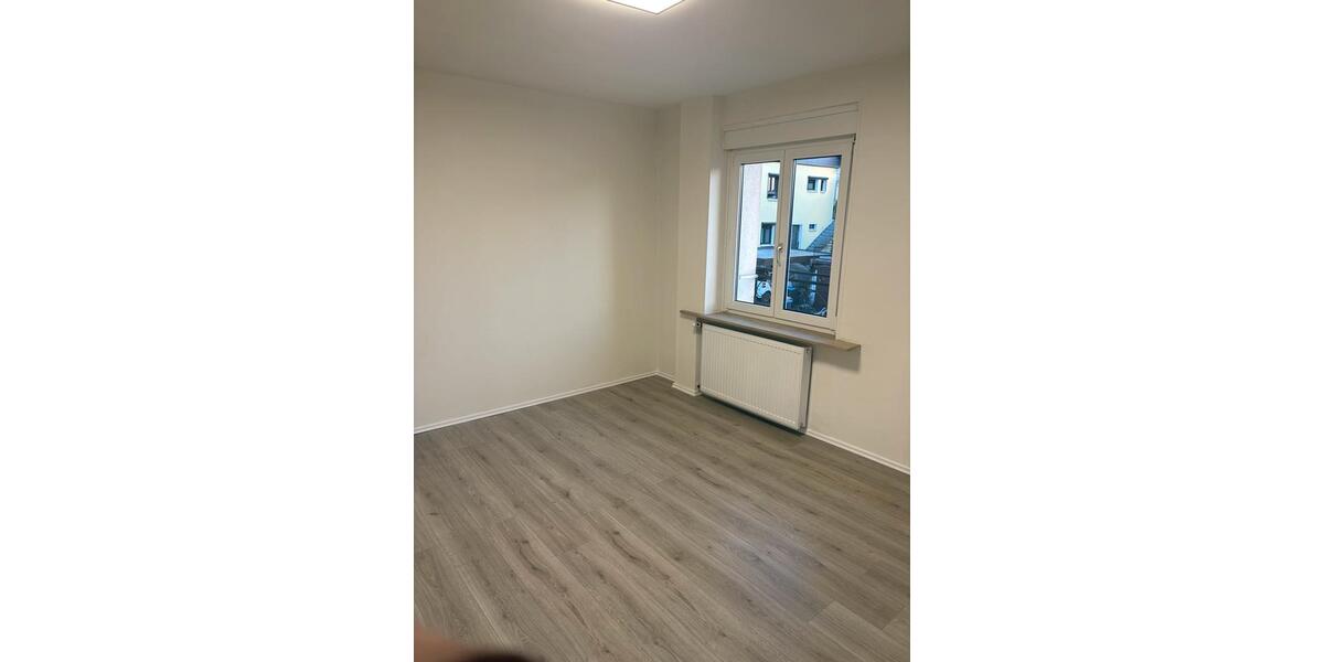 Etagenwohnung Schönaich - 3 Zimmer, 55 m&sup2;, 900&euro; | Angebot:24795739
