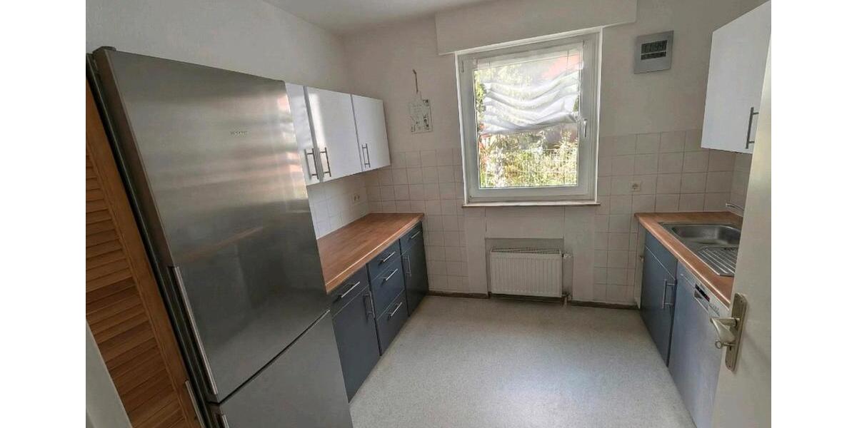 Erdgeschoßwohnung Esslingen am Neckar Pliensauvorstadt - 4 Zimmer, 86 m&sup2;, 1.300&euro; | Angebot:24549215