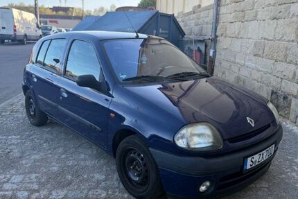 Renault Clio 145.000 km 1.250 &euro; Stuttgart 70437
