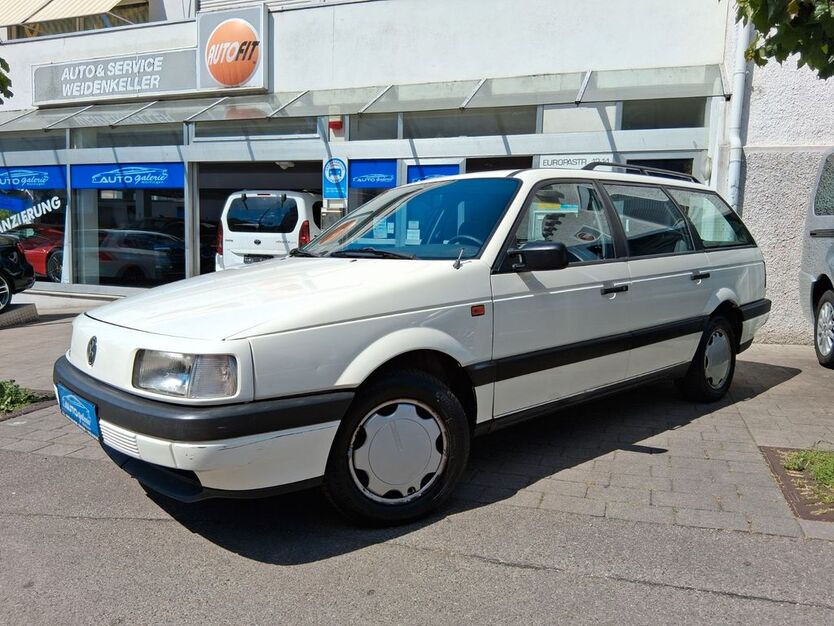 VW Passat 180.000 km 4.900 € Nürtingen bei Stuttgart 72622
