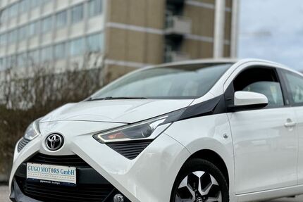 Toyota Aygo (X) 112.000 km 8.897 &euro; Reutlingen 72766