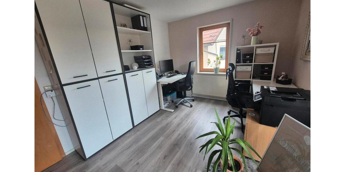Etagenwohnung Rottenburg am Neckar - 4.5 Zimmer, 116 m&sup2;, 435.000&euro; | Angebot:25860505