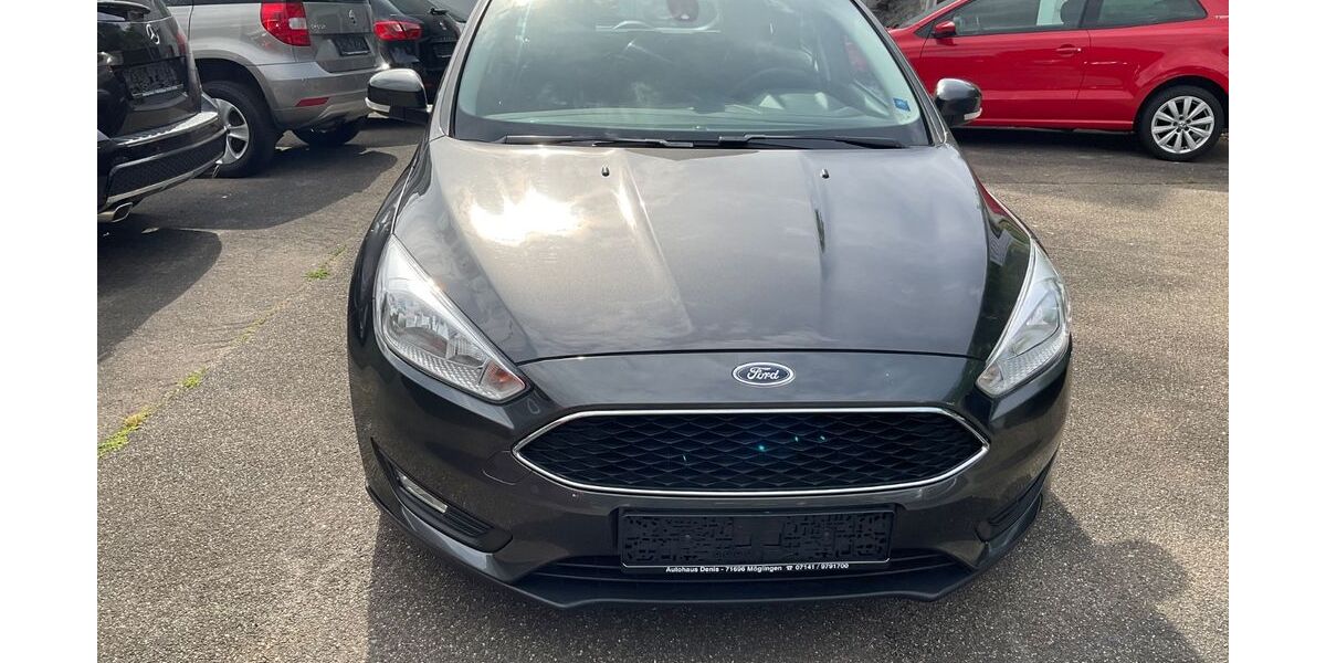 Ford Focus 124.000 km 6.990 &euro; Möglingen 71696