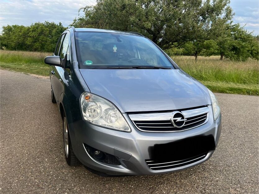 Opel Zafira 194.500 km 2.800 € Aichtal 72631
