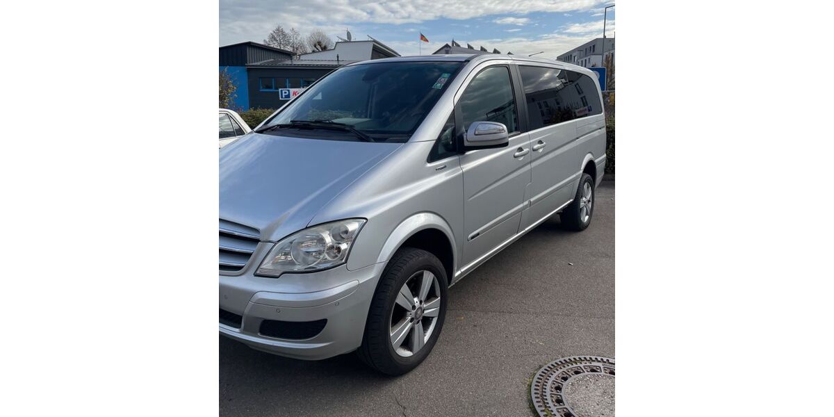 Mercedes-Benz Viano 267.000 km 13.600 &euro; Böblingen 71034