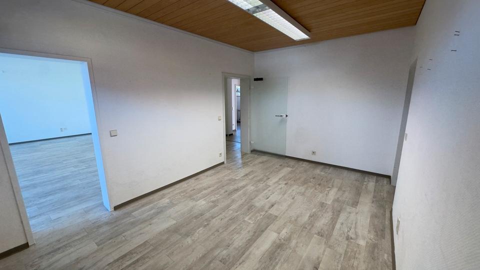 Gewerbeobjekt Engelsbrand - 700&euro; | Angebot:26535386