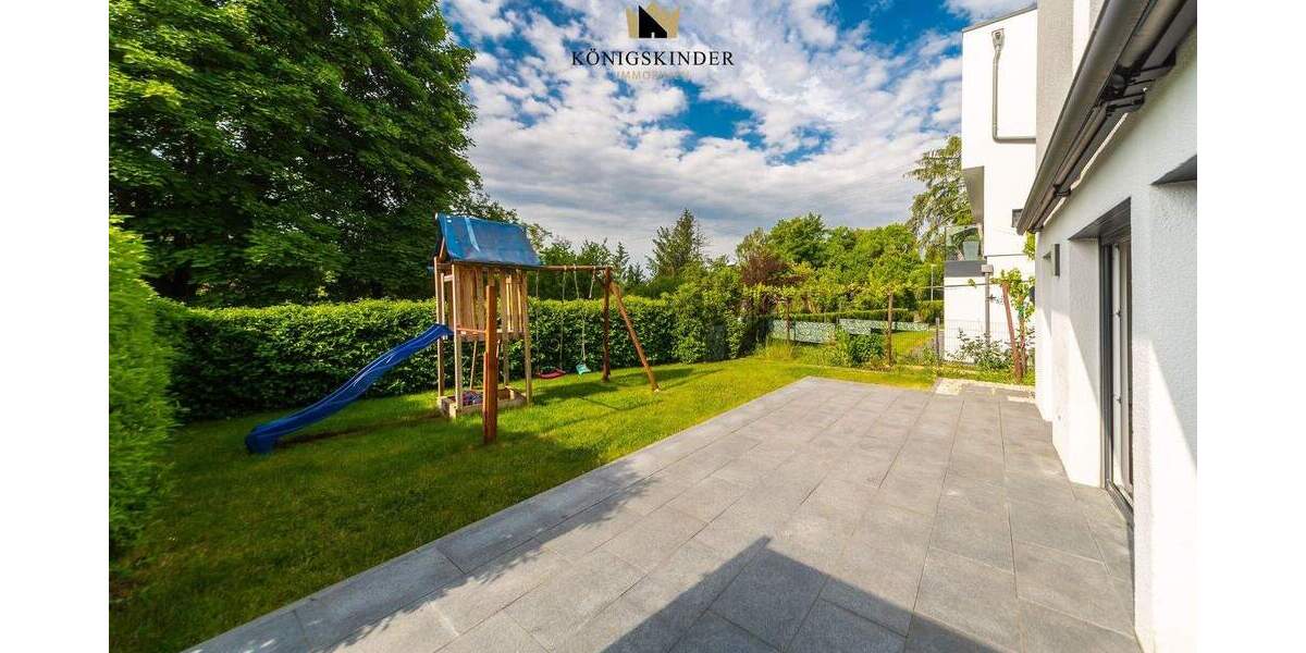 Doppelhaushälfte Stuttgart Zuffenhausen - 8 Zimmer, 154 m&sup2;, 945.000&euro; | Angebot:24709813
