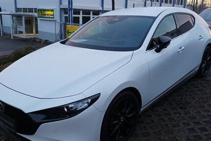 Mazda 3 13.368 km 28.750 &euro; Herrenberg 71083