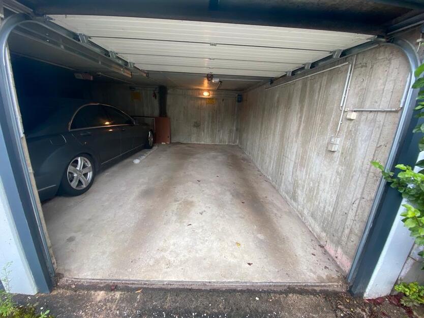 Sonnige 3-Zimmer-Wohnung mit SW-Balkon von privat zimmer