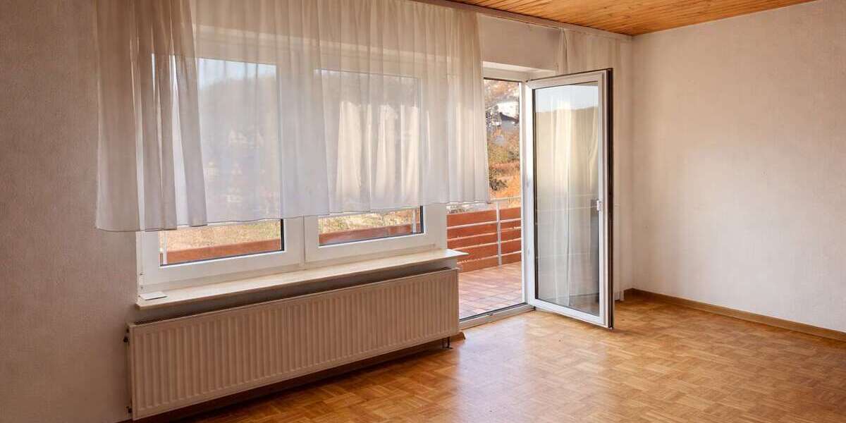 Etagenwohnung Calw - 4 Zimmer, 93 m&sup2;, 279.000&euro; | Angebot:26016004