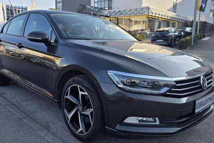VW Passat 111.200 km 12.990 &euro; Kornwestheim (bei Stuttgart) 70806