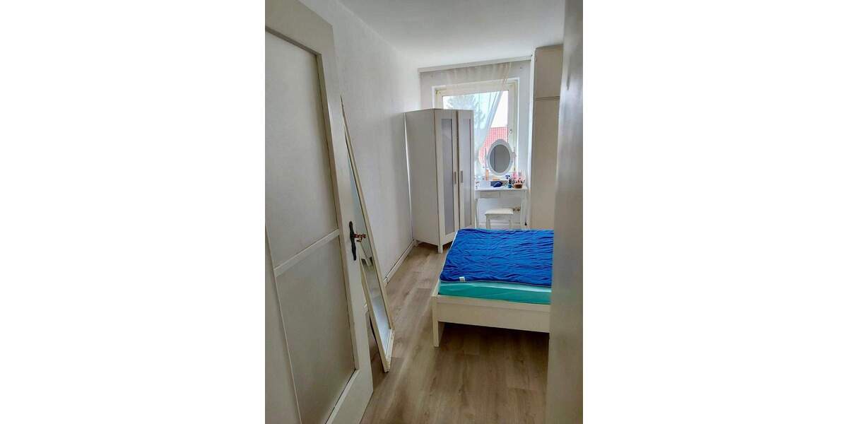 Etagenwohnung Stuttgart Ost - 3 Zimmer, 72 m&sup2;, 900&euro; | Angebot:24811306