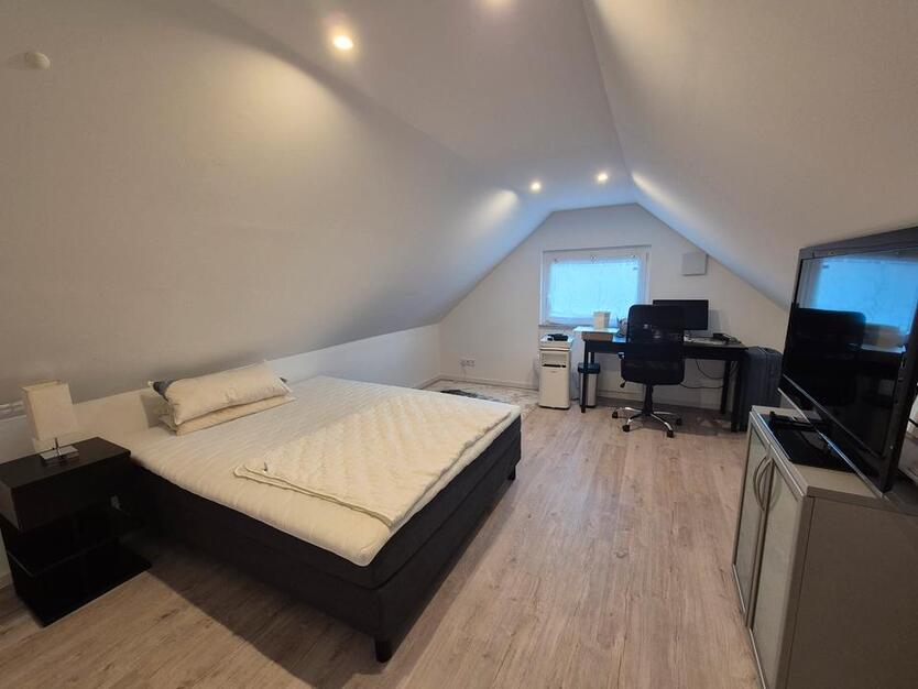 Wunderschöne 5 Zimmer Wohnung KfW 55 mit EBK und TG 2 Stellplätzen zu vermieten zimmer