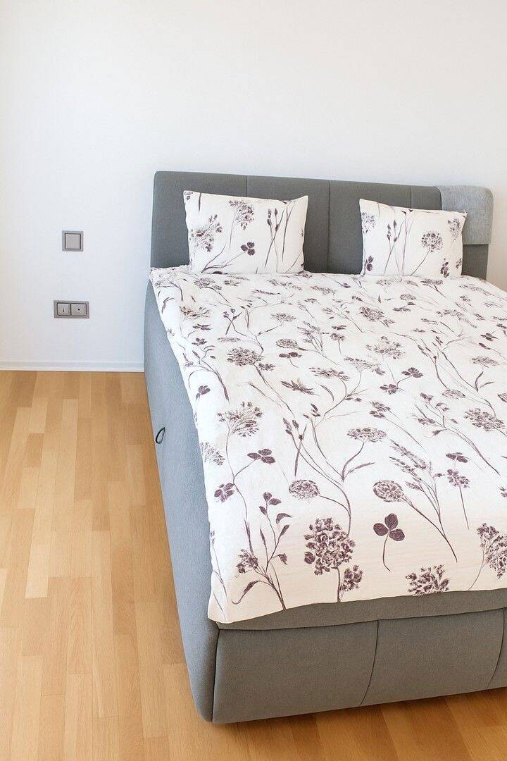 Möblierte 2-Zimmer-Wohnung mit Balkon und Einbauküche in unmittelbarer Daimler-Nähe 2 zimmer