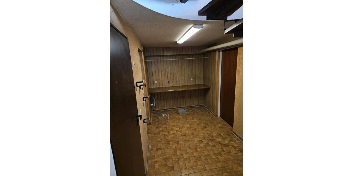 Reihenhaus Herrenberg - 5 Zimmer, 140 m&sup2;, 480.000&euro; | Angebot:25838537