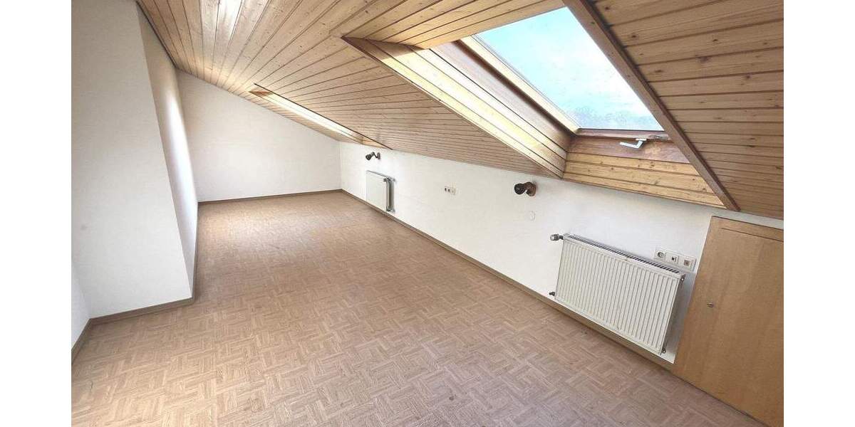 Einfamilienhaus Weil der Stadt Schafhausen - 8 Zimmer, 159 m&sup2;, 460.000&euro; | Angebot:24827090