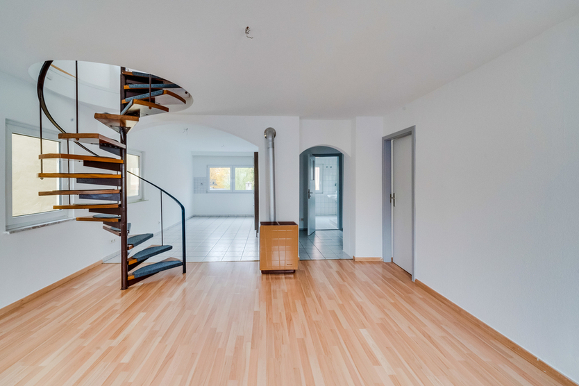 Wohn- und Geschäftshaus in der Reutlinger Innenstadt - für Investoren und Eigennutzer 8 zimmer